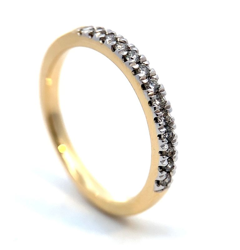Spesialpris! Alliansering med diamanter 0.26 carat tw.si (585)